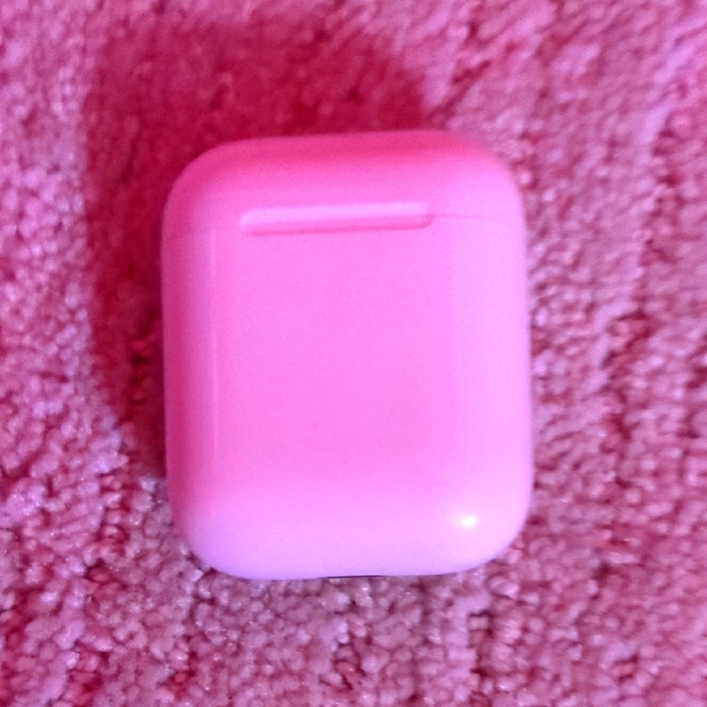 First Generation Apple Airpods